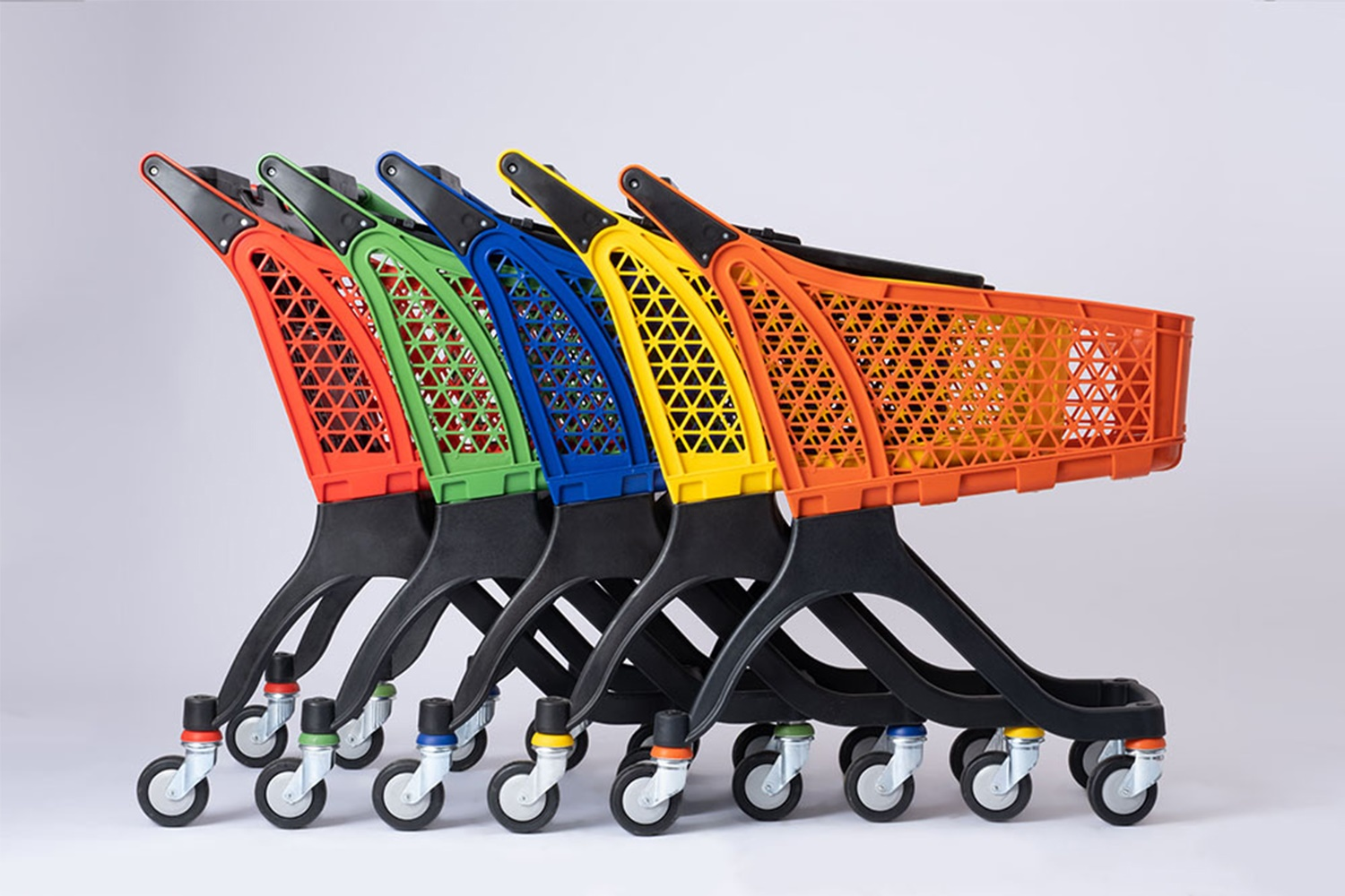 Plastik Market Arabaları Hafiflik ve Dayanıklılık Bir Arada